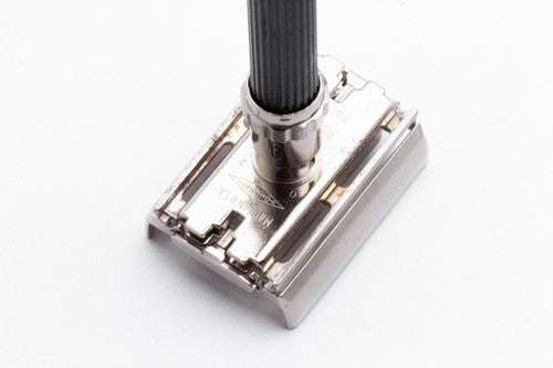 1969 Gillette Super Adjustable 109 Adjustable Safety Razor O2