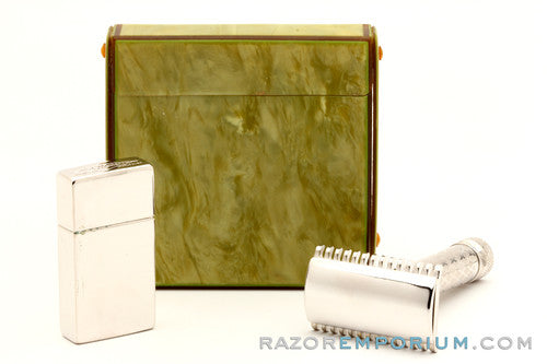 1926 Gillette Silver New Improved Style Travel (DE) Safety Razor Set w/ Blade Bank & Case