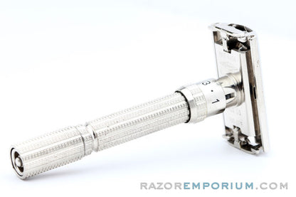 1966 Gillette Slim Adjustable TTO DE Safety Razor L1