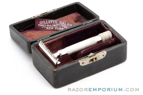 1905 Gillette Single Ring Double Edge Safety Razor Set in Leather Case