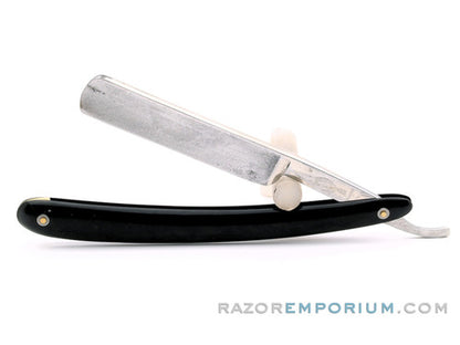 9/16" Vintage Straight Razor | Ontario