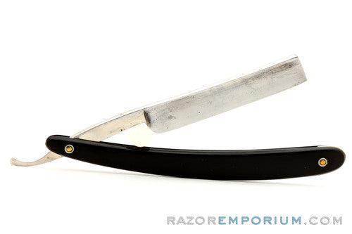 4/8" Clauss X02 Fremont, Ohio USA Square Point Straight Razor