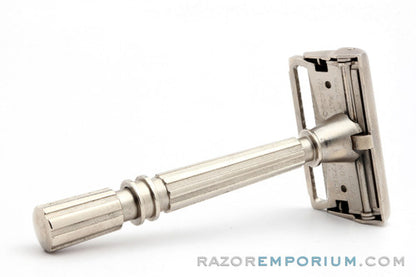 1930s Gem Micromatic TTO Single Edge Single Edge Clog Pruf  Safety Razor