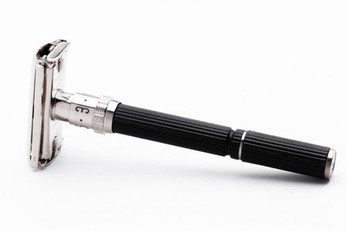 1974 Gillette Super Adjustable 109 Safety Razor U1