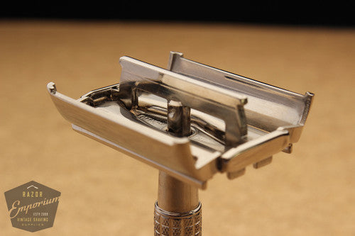 Gillette 1954 Flair Tip Super Speed Razor * Nickel REVAMPED