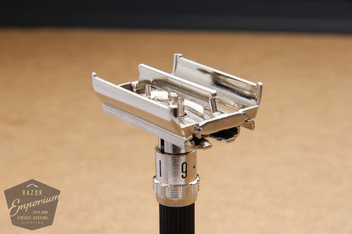 Gillette 1973 Super 109 / Long Handle Super Adjustable DE Safety Razor