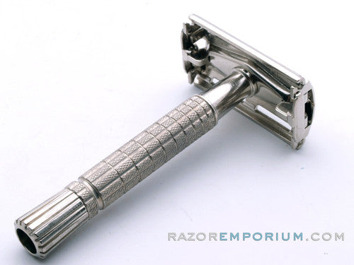 1965 K4 Gillette Flare Tip Super Speed DE Safety Razor