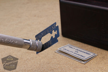 Eclipse Red Ring Double Edge Safety Razor in Case