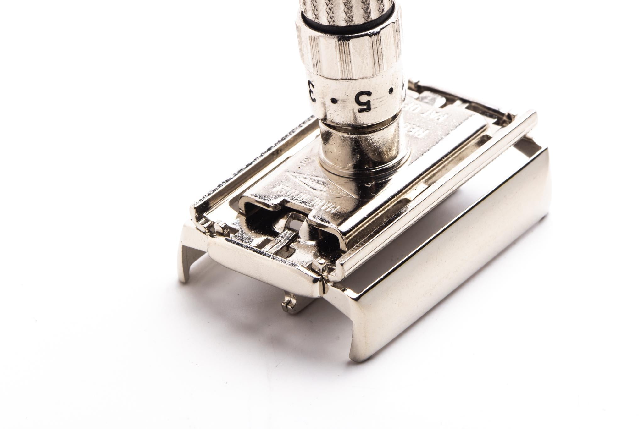1960 F3 Gillette Fatboy Adjustable Double Edge Safety Razor