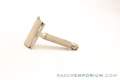 1956 Gillette B4 Etched Logo Cap Ball End Tech Razor in Maroon Pok-Kit Case