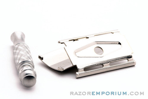 1971 Gillette Travel Tech DE Safety Razor Set R2