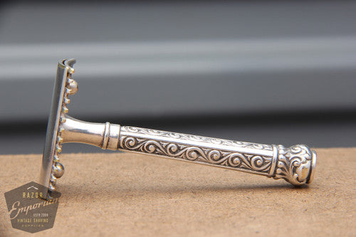 Gillette 1910's Basketweave Pocket Edition - Old Type Spiral (DE) Razor Travel Set