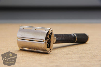 Gillette 1970 Super Adjustable / Super 89 Safety Razor w/ Case P3 - Short Handle