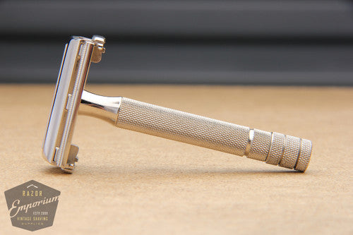 Gillette 1947-1950 Notched Super Speed Safety Razor DE