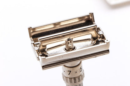 1965 K4 Gillette Slim Adjustable TTO DE Safety Razor With Case |  Original Condition