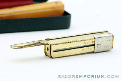 1940's Schick Gold SE Injector Bakelite Handle Set