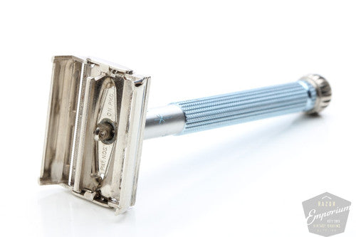 Gillette 1961 G2 Blue Star Lady Gillette Double Edge Safety Razor