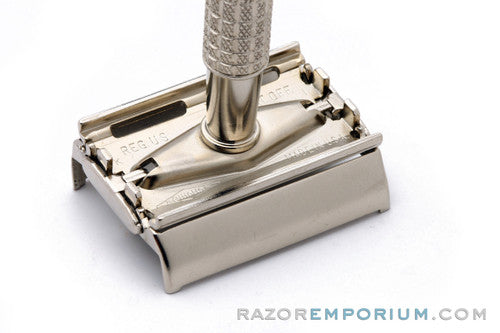 1965 Gillette Regular Flair Tip Super Speed Safety Razor