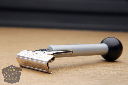 Stick Schick 1970's Injector Style Single Edge Safety Razor w/ Car Shi ...