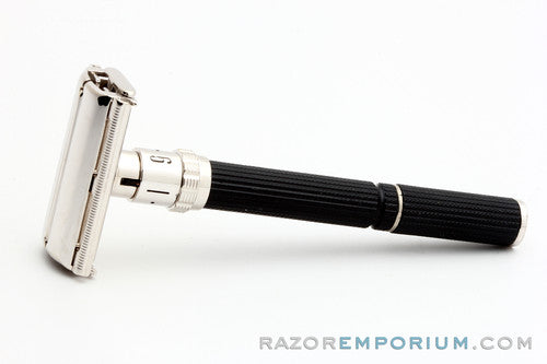 1970 P3 Gillette Super Adjustable 109 Safety Razor