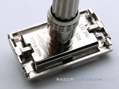 1965 K3 Gillette Slim Adjustable DE Safety Razor Nickel w/ Gold Case & Blade Bank