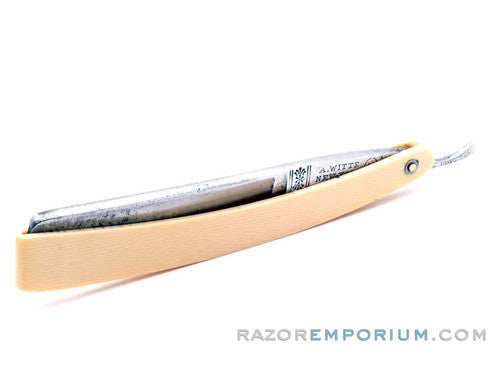 5/8" A. Witte "Full Concaved" A1 Straight Razor | USA