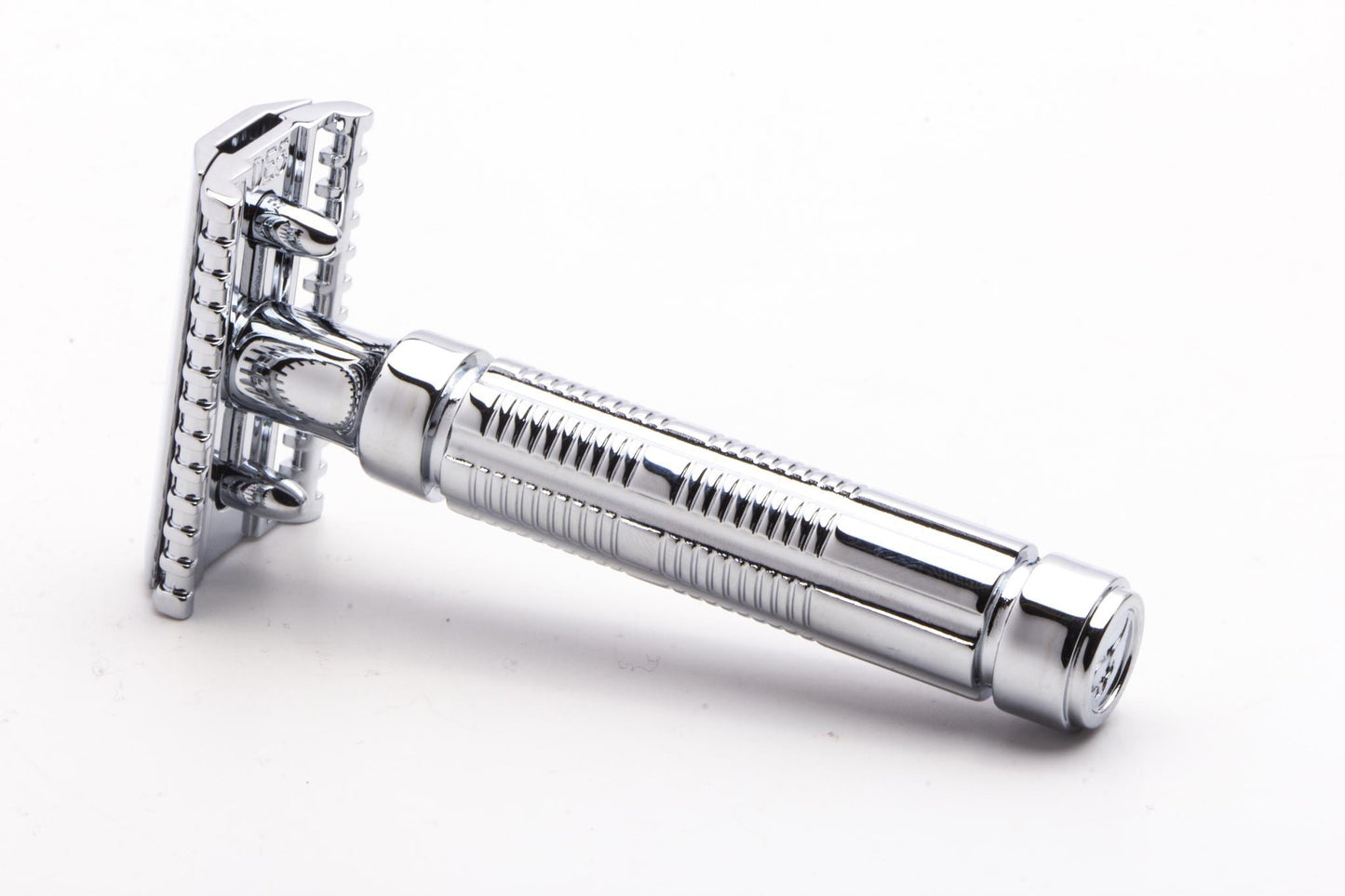 Fine Accoutrements | DE5 Double Edge Safety Razor