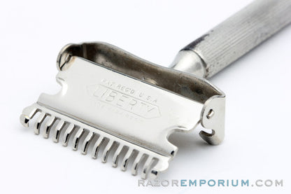 1918 Liberty Single Edge Safety Razor Orig Black Leather Case