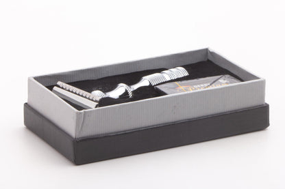 Greenland Barber & Co. | Pre-Owned Three Piece Double Edge Safety Razor