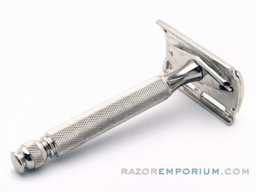 1951 W4  Gillette '1932' Ball End Tech Safety Razor | Made in Canada