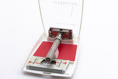 1965 Gillette Slim Adjustable Double Edge Safety Razor Set K3