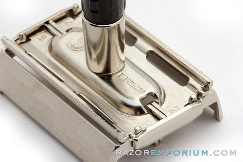 1960's Schick Eversharp 'Krona' Double Edge Safety Razor Set