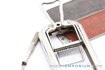 1950's Rolls Viscount Safety Razor Razor Set with Alligator Pouch