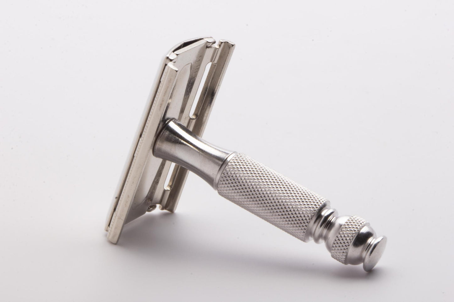 1967 M2 Gillette Ball End Tech Travel Safety Razor | Black Leather Case