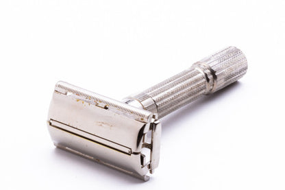 1958 D4 Gillette Fatboy Adjustable Double Edge Safety Razor | Original Condition