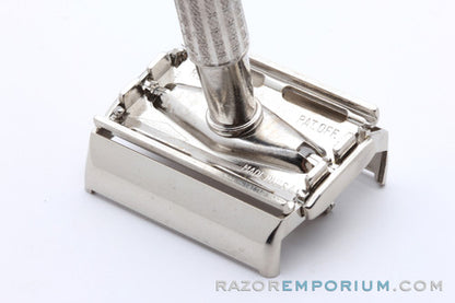 1956 Gillette B3 Flair Tip - Regular Super Speed Safety Razor