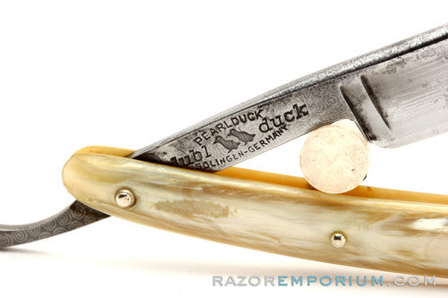 5/8" Dubl Duck Pearlduck Wonderedge w/ Gold Inlay Celluloid Scales Straight Razor |  Solingen, Germany