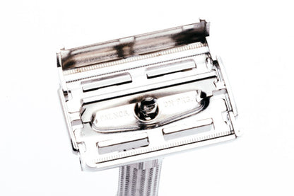 1959 Gillette Fatboy Adjustable Double Edge Razor Set E4