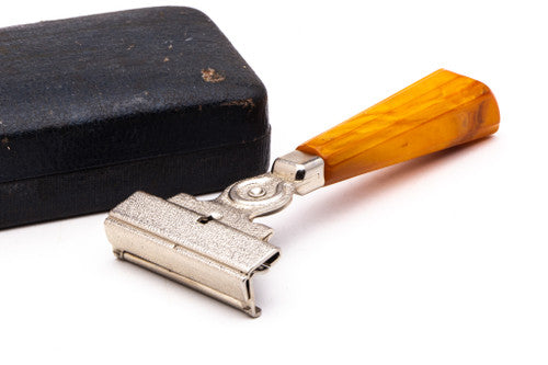 1935-45 Eversharp Schick Injector Razor Type G with Case