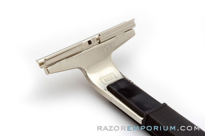 1980's Schick Single Edge Injector Razor w Black Handle