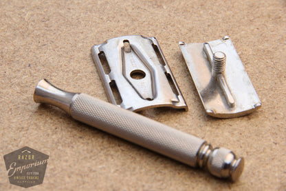 Gillette 1940's Ball End Tech Razor w/ Electro Etched Logo