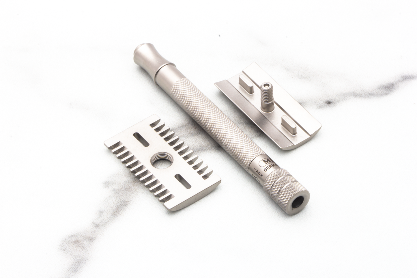 Merkur | 25 INOX Long Handle Double Edge Safety Razor
