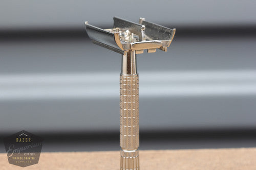 Gillette 1957 Flair Tip Super Speed Safety Razor