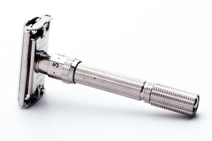 1967 Gillette Slim Adjustable Safety Razor M4
