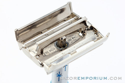 1974 Gillette Blue Star Lady Gillette DE Safety Razor U4 - Good