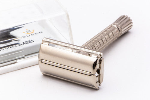 1966 L2 Flare Tip Super Speed DE Safety Razor Set