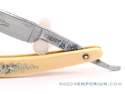 4/8" B&T Co. Pequot Brand "Potomac" Straight Razor w/ Original Scales | New Haven