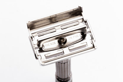 1958 Gillette Fatboy Adjustable Double Edge Razor Set D4