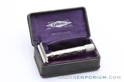 1928 Gillette New Standard Safety Razor with Case - Factory Nickel