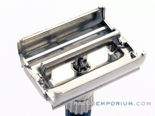1971 R2 Gillette British Knack DE Safety Razor Travel Set w/ Leather Case